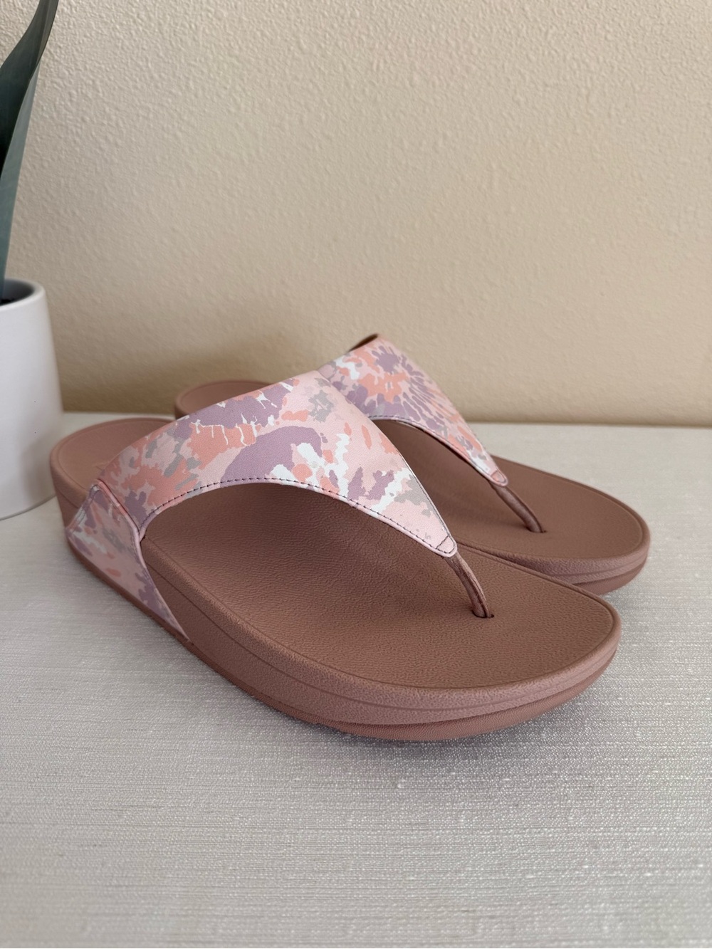 FitFlop Pink Camo Platform Flip Flop Sandals - Picture 4 of 11
